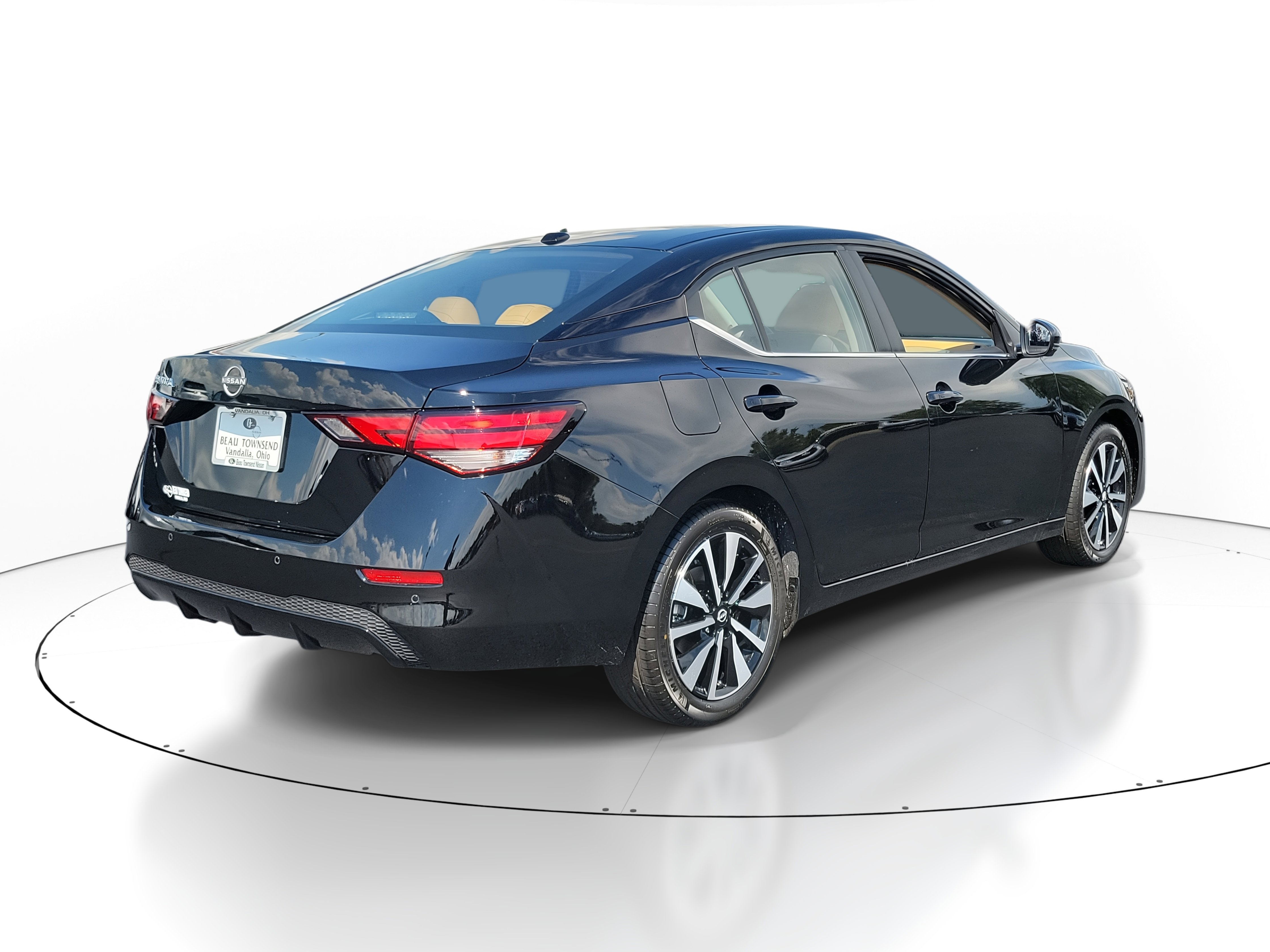 2025 Nissan Sentra SV photo 4