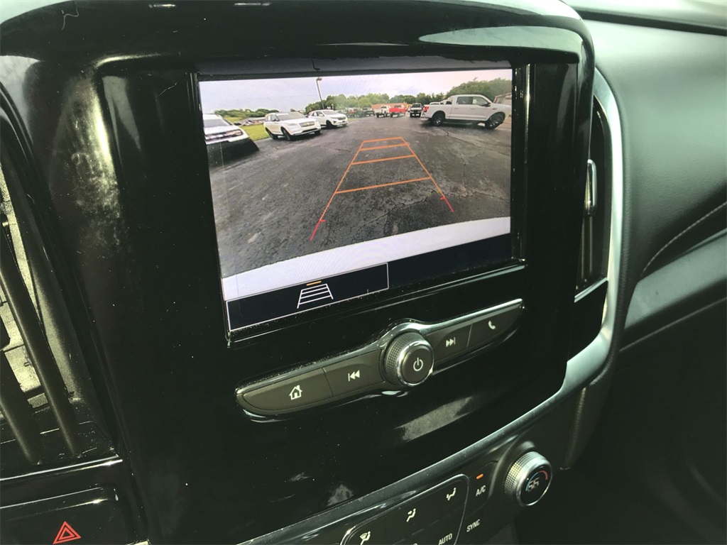 2021 Chevrolet Traverse LS photo 16