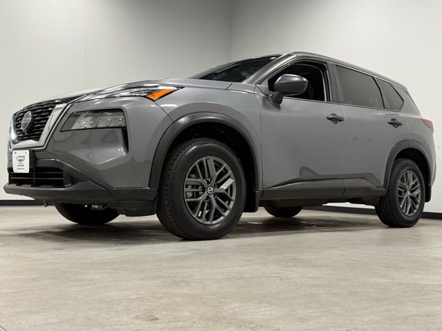 2021 Nissan Rogue S photo 3