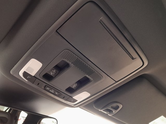 2025 Honda Pilot Black Edition photo 31