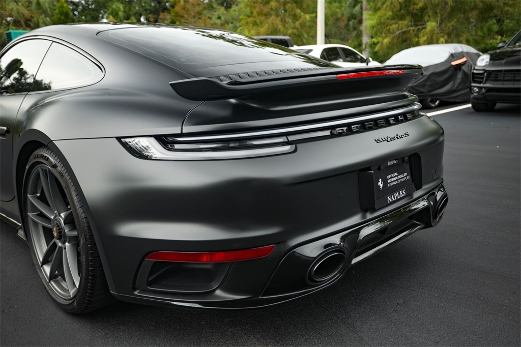 2022 Porsche 911 Turbo S photo 12