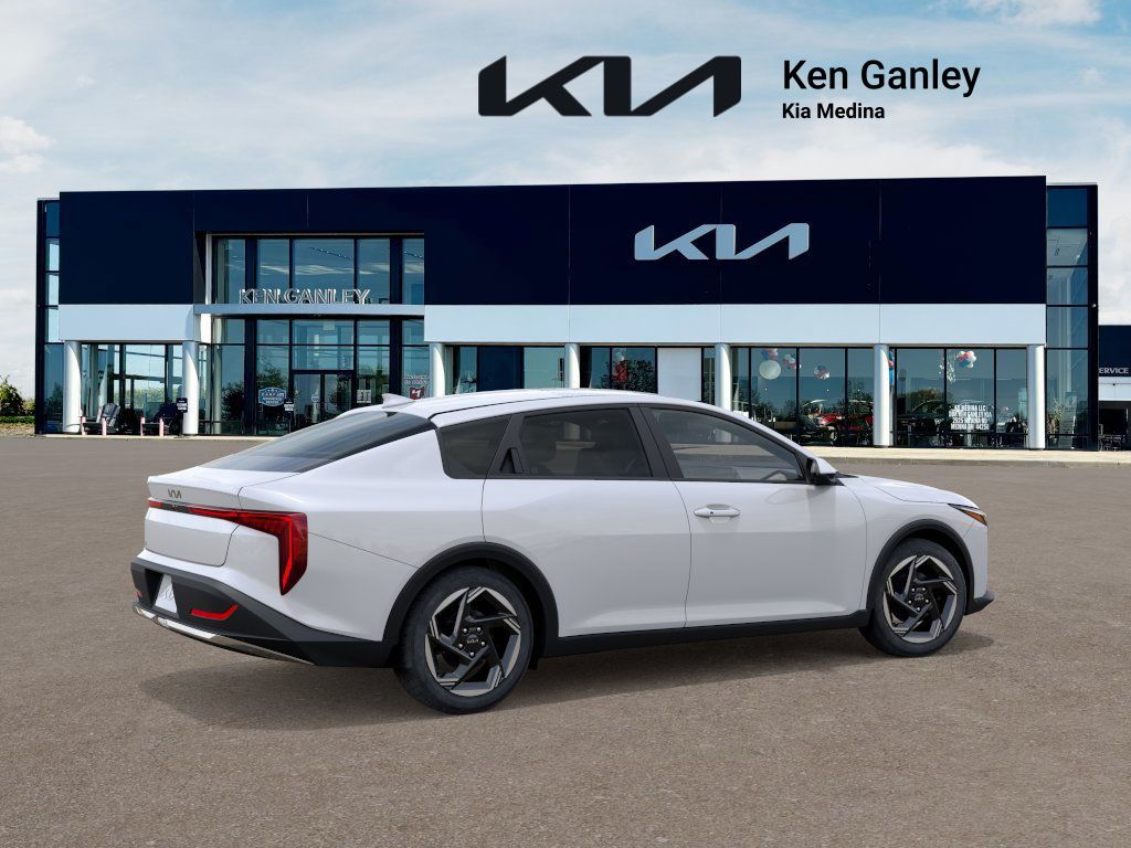 2025 Kia K4 EX photo 6