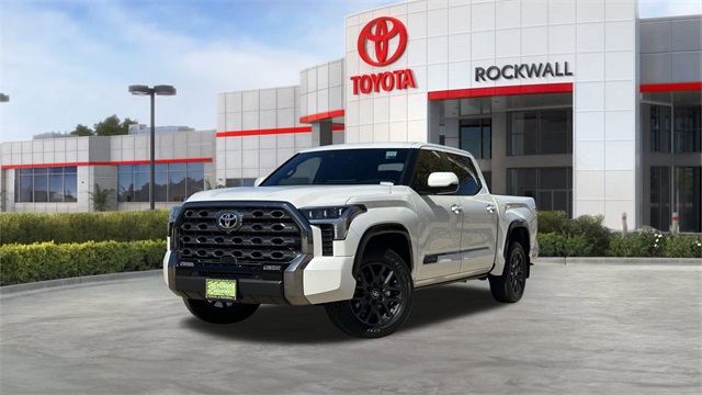 2025 Toyota Tundra Platinum's photo