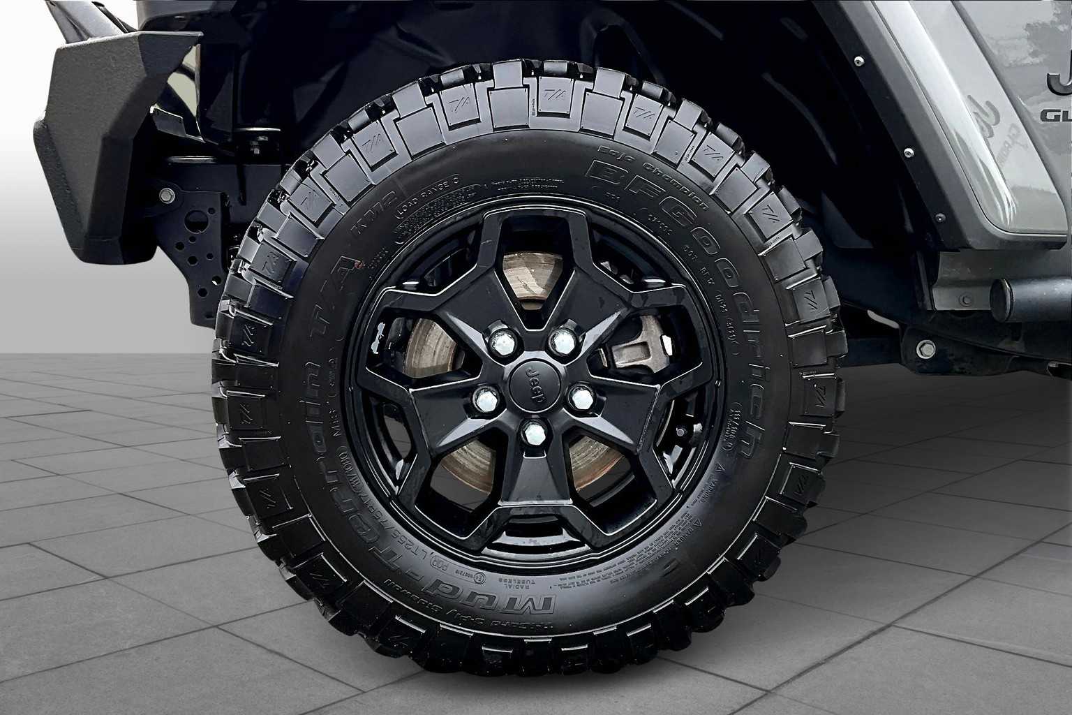 2021 Jeep Gladiator Willys photo 10