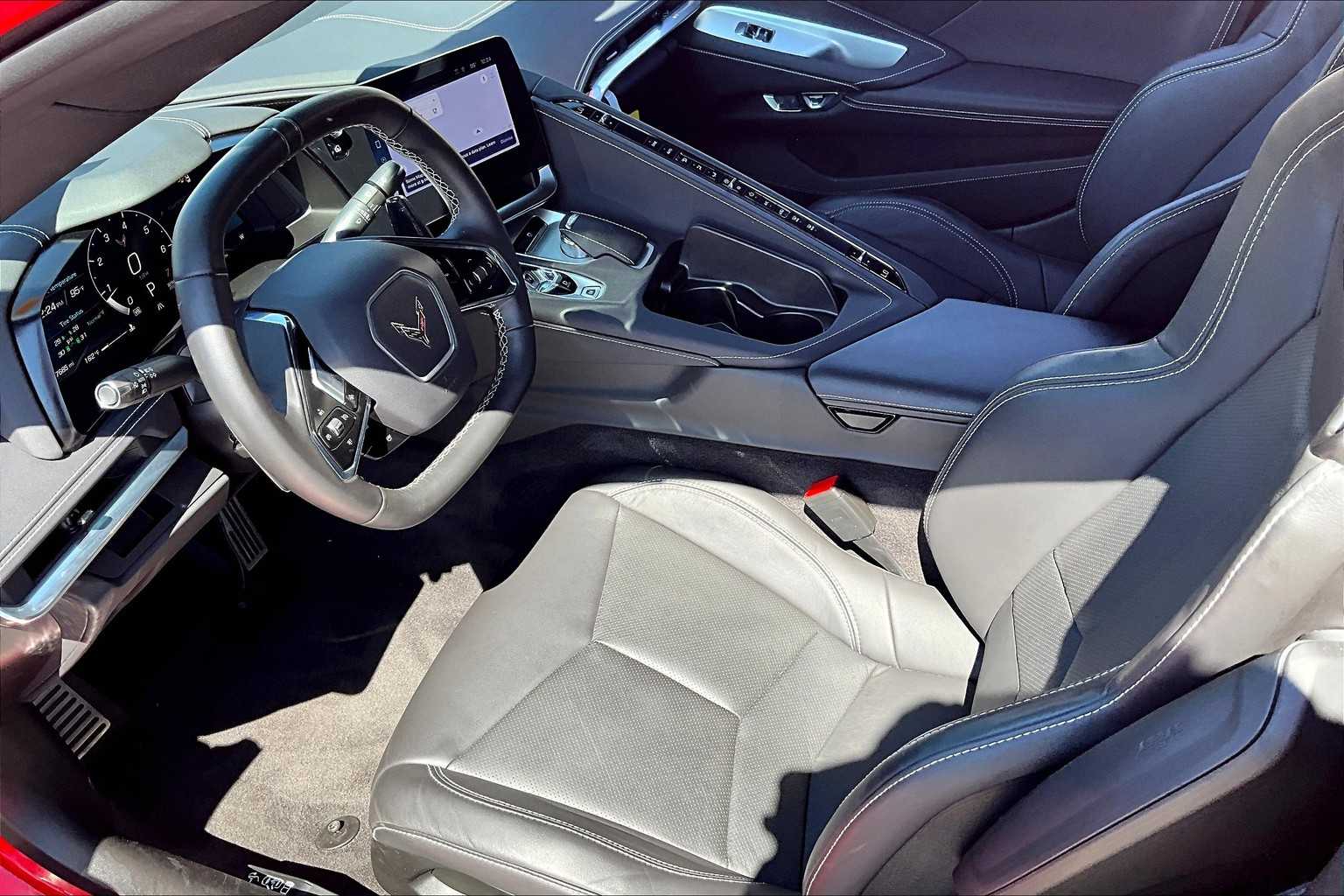 2024 Chevrolet Corvette Stingray 1LT photo 15