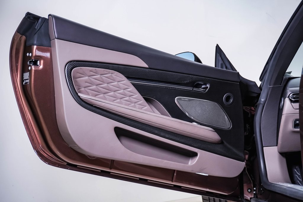 2024 Aston Martin DB12 AM5 photo 28