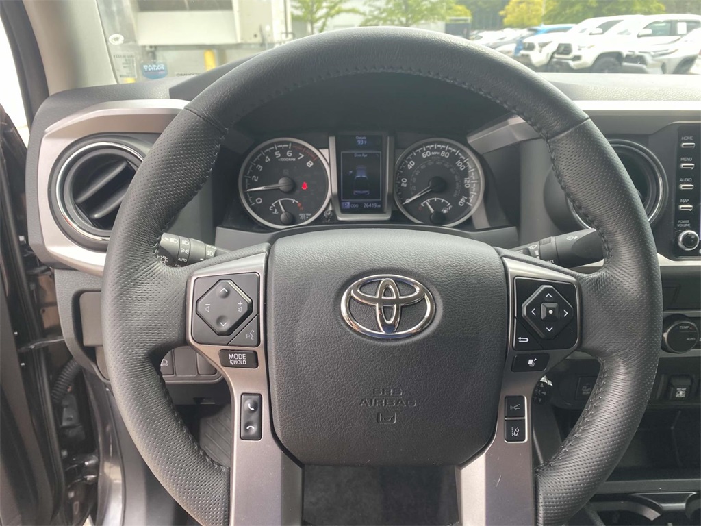 2022 Toyota Tacoma SR5 photo 28