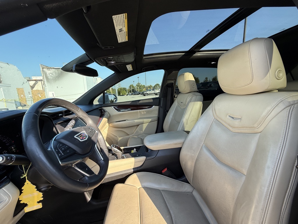 2017 Cadillac XT5 Luxury photo 10