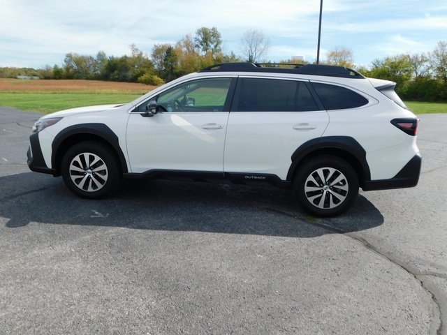 2024 Subaru Outback Premium photo 3