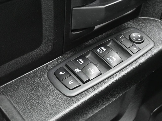 2020 Ram 1500 Classic Tradesman photo 18