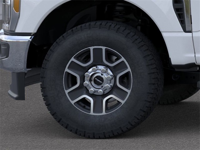 2025 Ford F-350 XLT photo 18