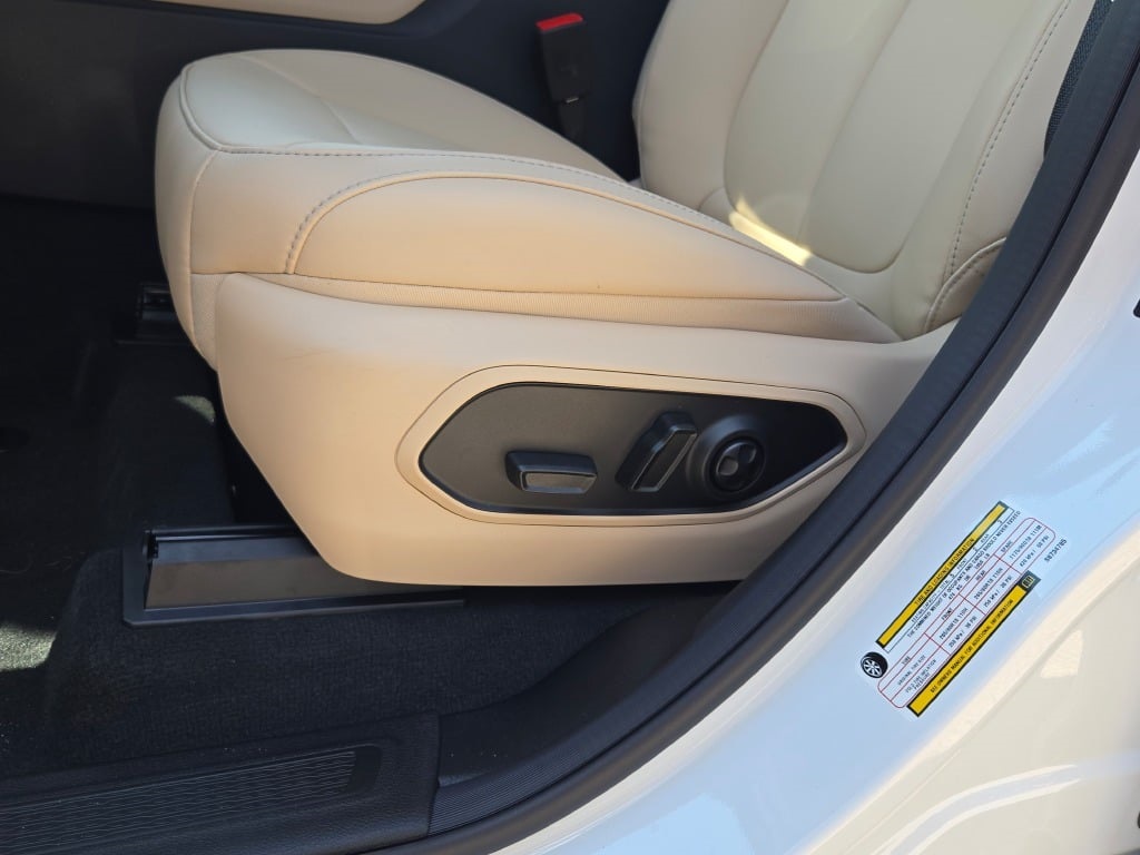 2025 Jeep Grand Cherokee Limited photo 20