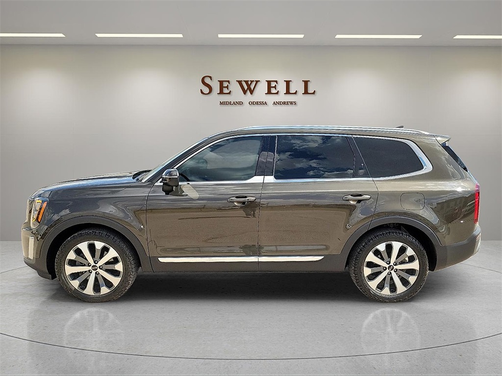 2021 Kia Telluride EX photo 2