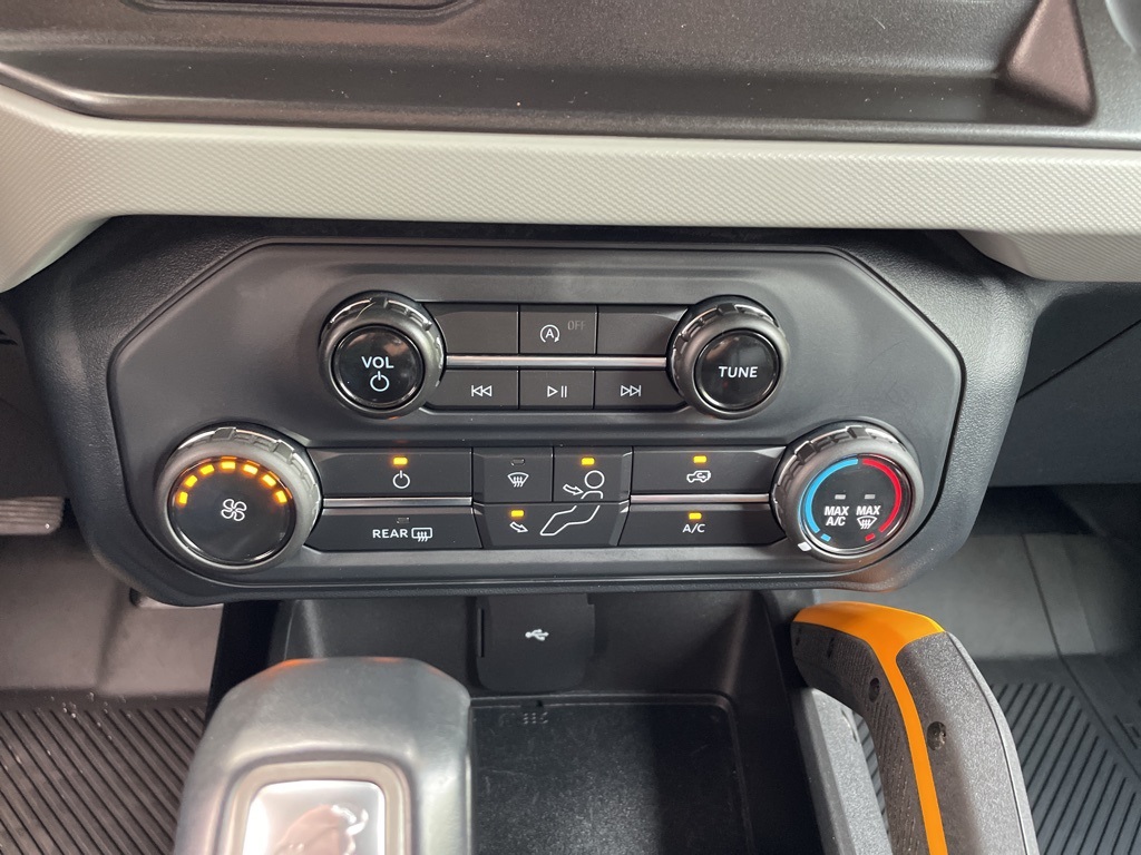 2022 Ford Bronco Badlands photo 12