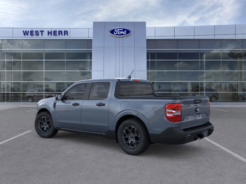 2025 Ford Maverick XLT photo 2