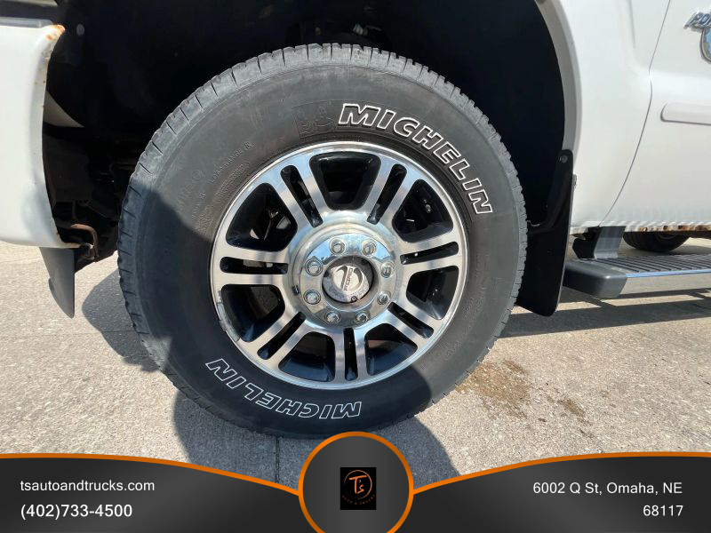 2015 Ford F-350 photo 11