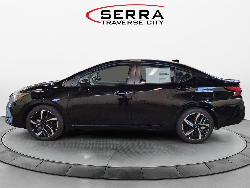 2025 Nissan Versa SR photo 2