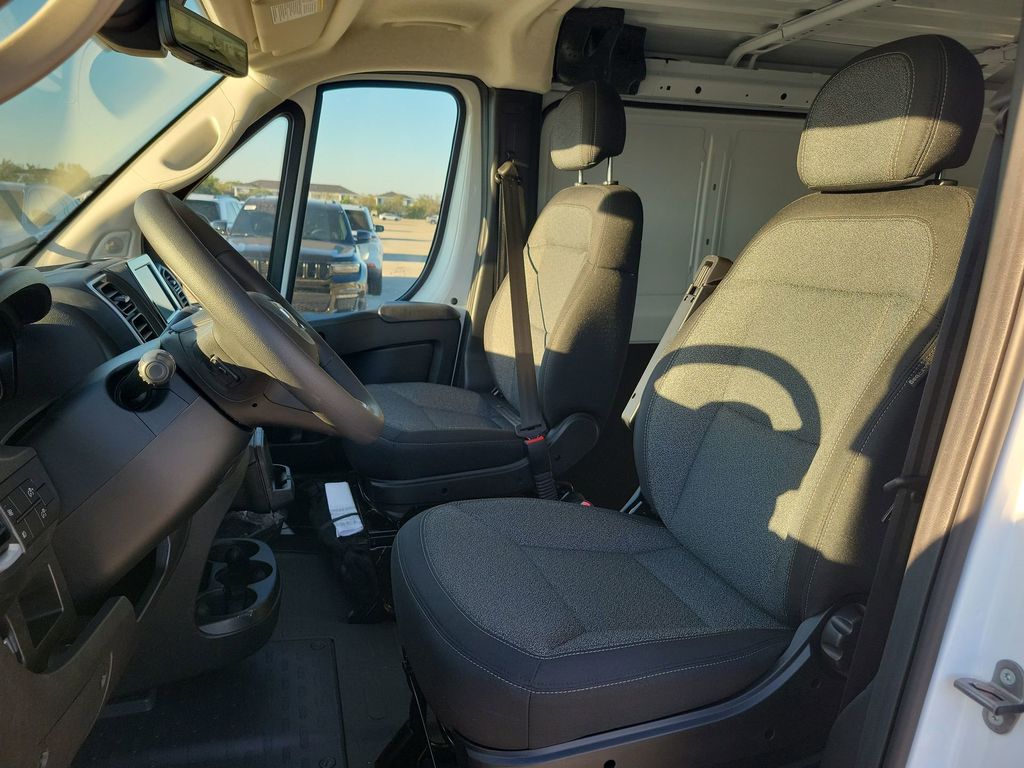 2025 Ram 2500 Base photo 18