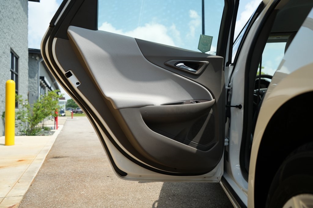2022 Chevrolet Malibu 1LT photo 30