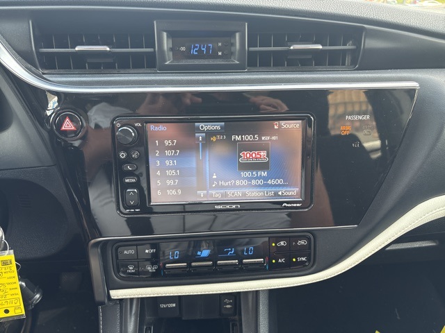 2016 Scion iM Base photo 11