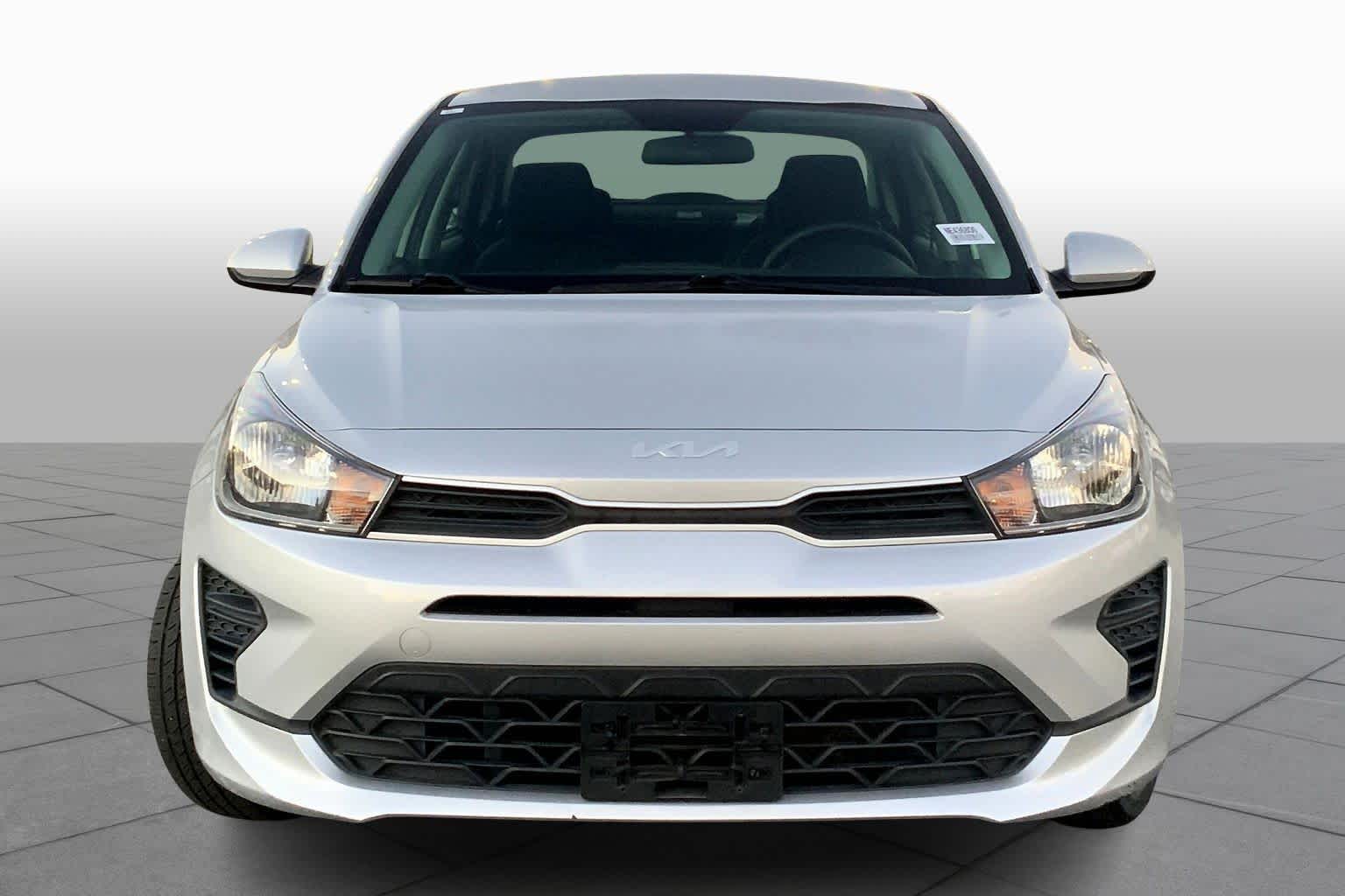 2022 Kia Rio S photo 3