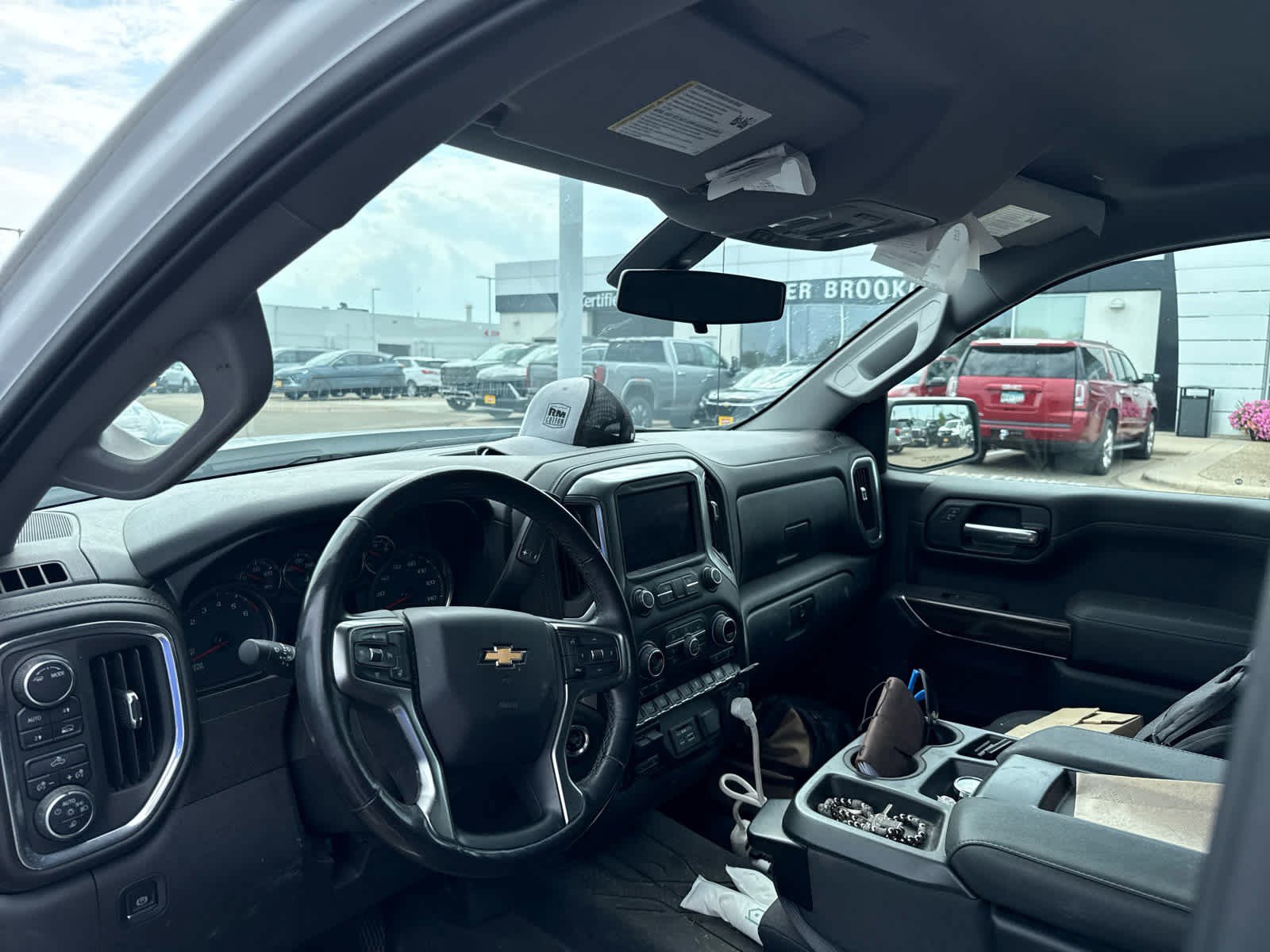 2021 Chevrolet Silverado 1500 LT photo 5