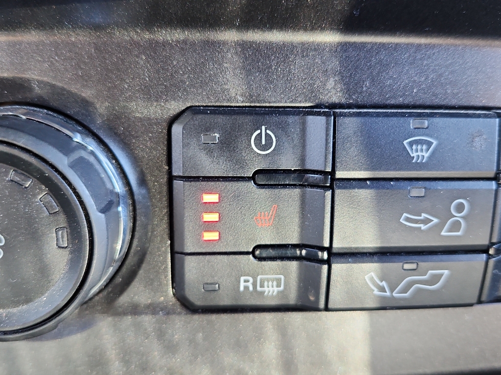 2018 Ford F-150 XLT photo 11