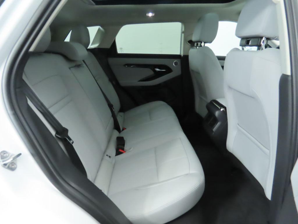 2025 Land Rover Range Rover Evoque S photo 19