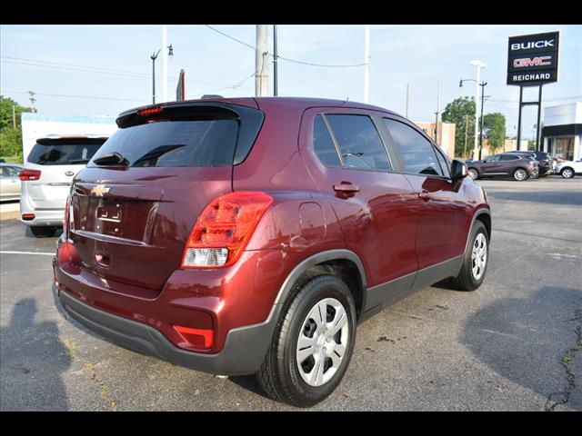 2017 Chevrolet Trax LS photo 7