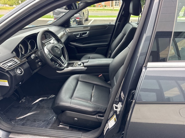 2014 Mercedes Benz E 350 4MATIC Sedan photo 14