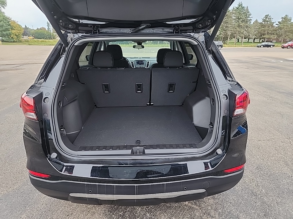2022 Chevrolet Equinox LT photo 17