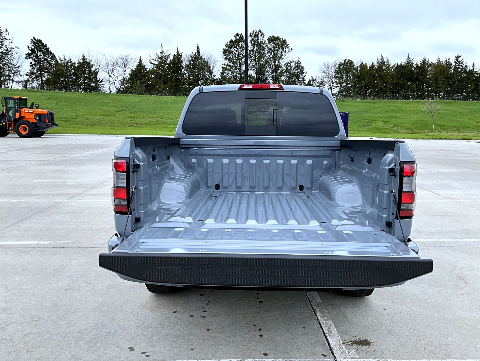 2025 Nissan Frontier PRO-4X photo 9