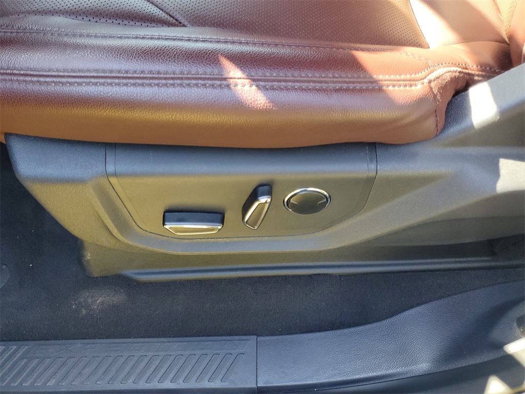 2024 Ford Expedition Limited photo 14