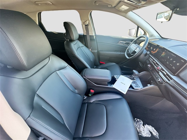 2026 Kia Sportage EX photo 25
