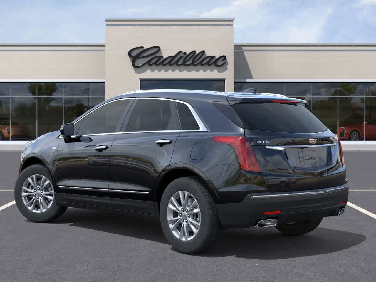 2025 Cadillac XT5 Luxury photo 2