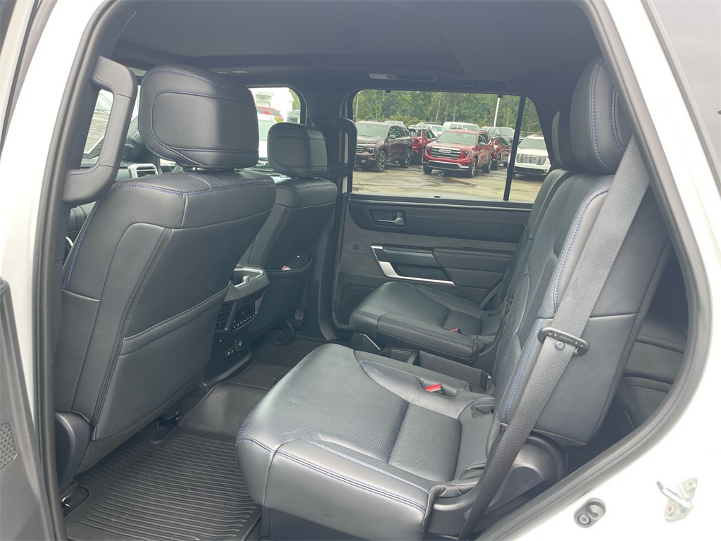 2025 Toyota Sequoia Platinum photo 9
