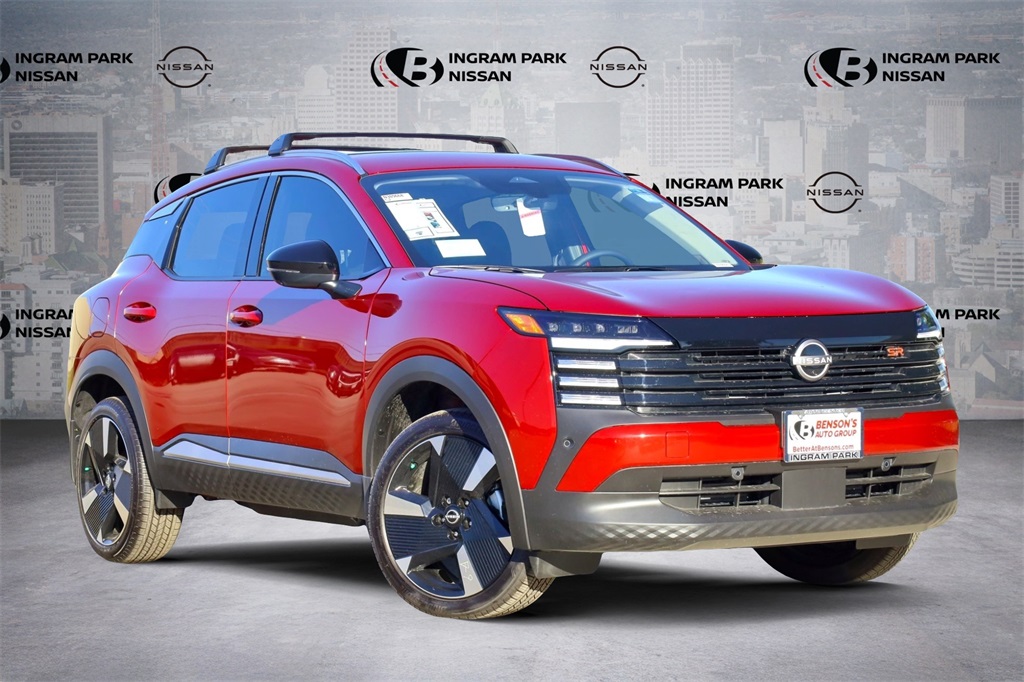 2026 Nissan KICKS SR AWD's photo