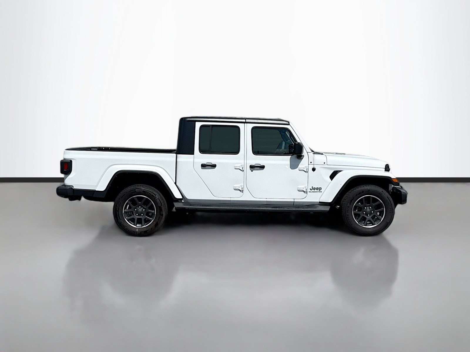 2021 Jeep Gladiator Overland photo 4