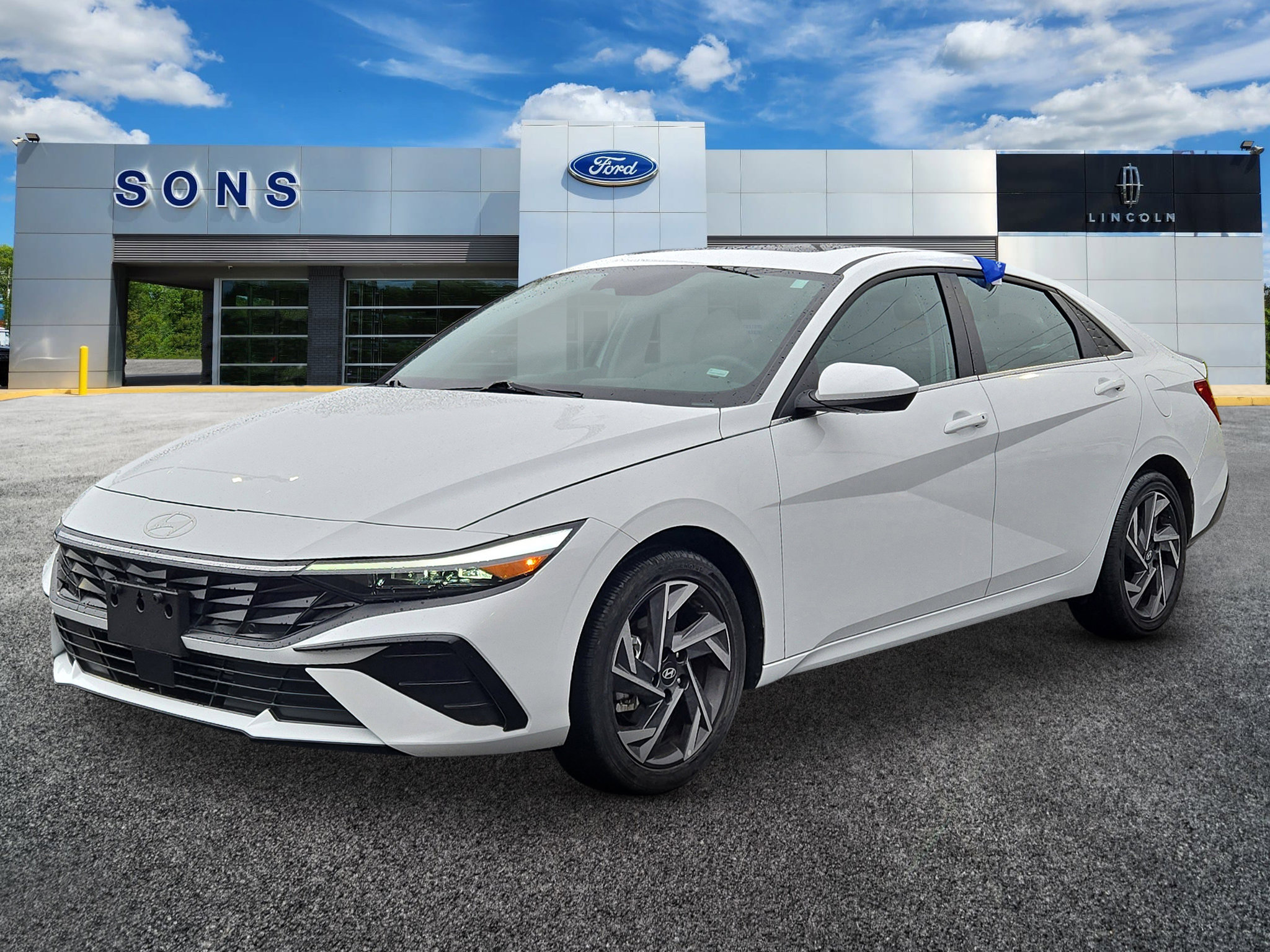 2025 Hyundai Elantra SEL