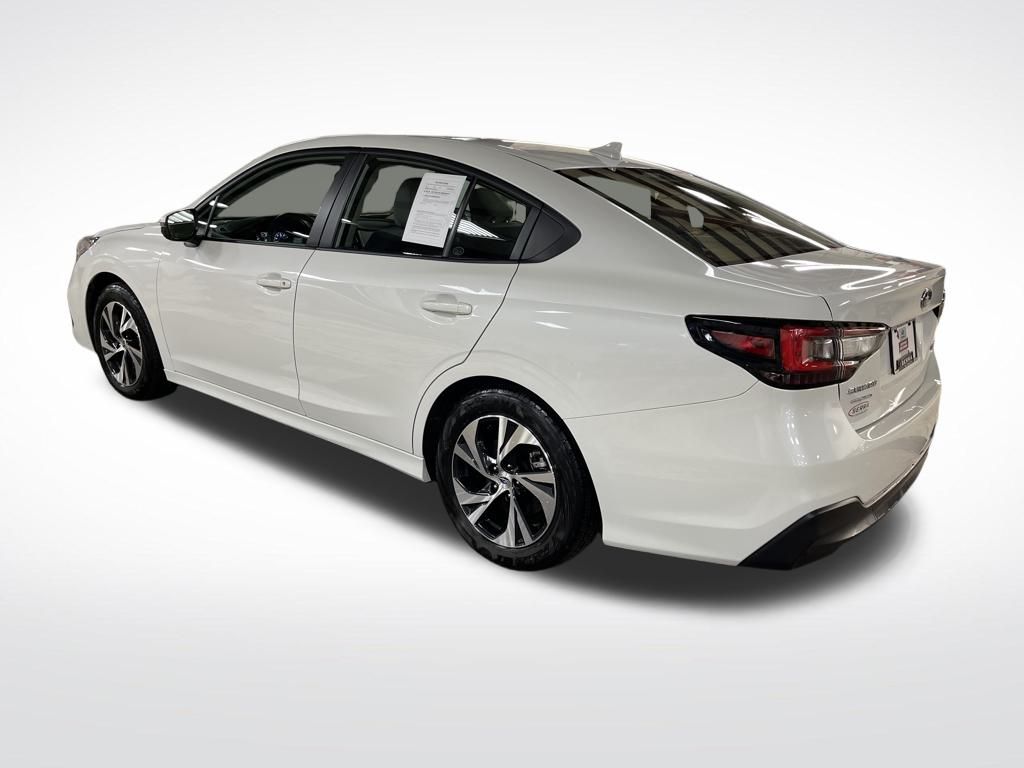 2025 Subaru Legacy Premium photo 3