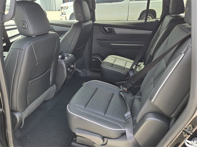 2026 Buick Enclave Sport Touring photo 4