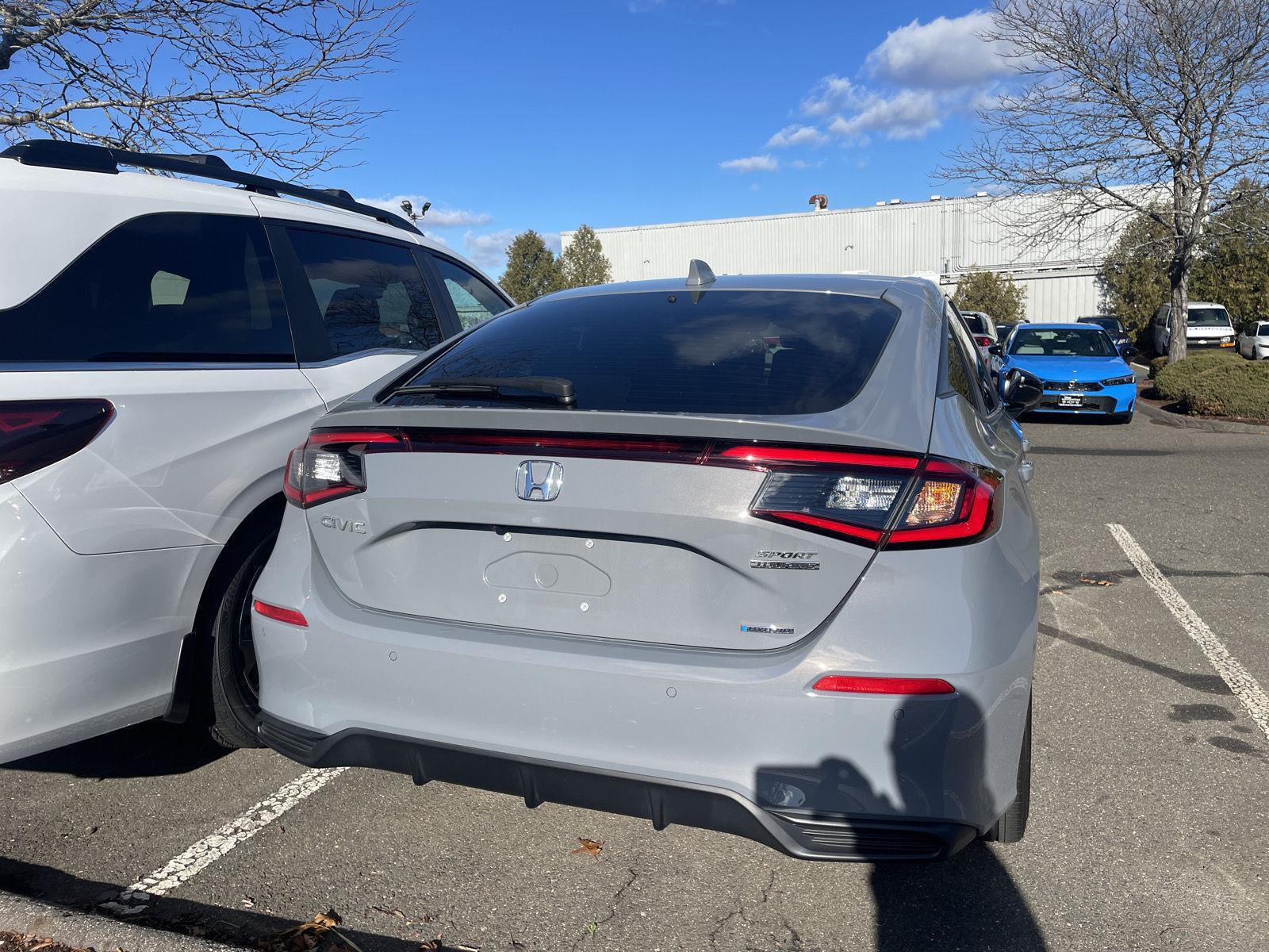 2025 Honda Civic Hybrid Sport Touring photo 4