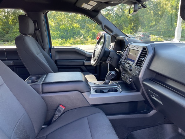 2020 Ford F-150 XLT photo 19