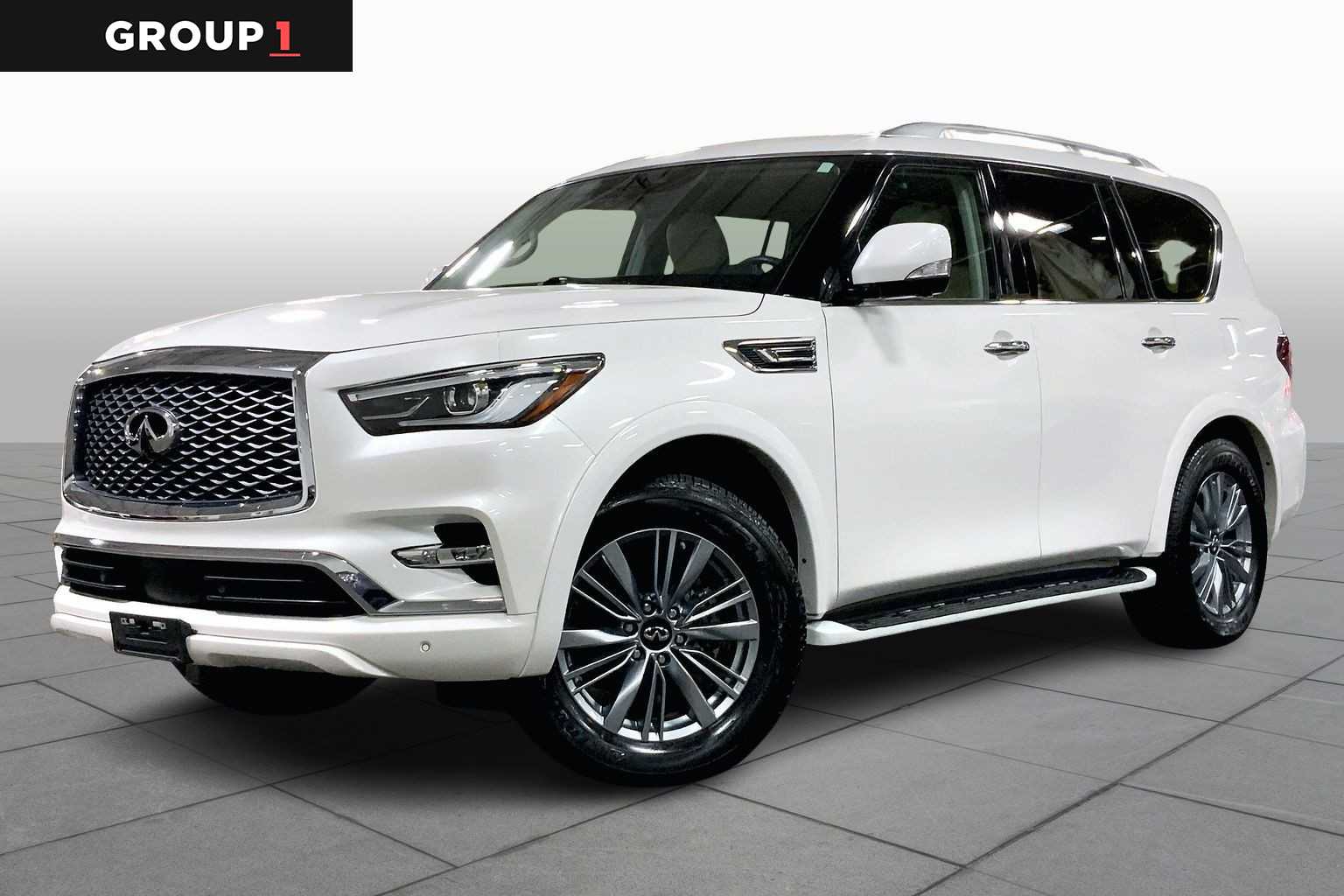 2021 INFINITI QX80's photo