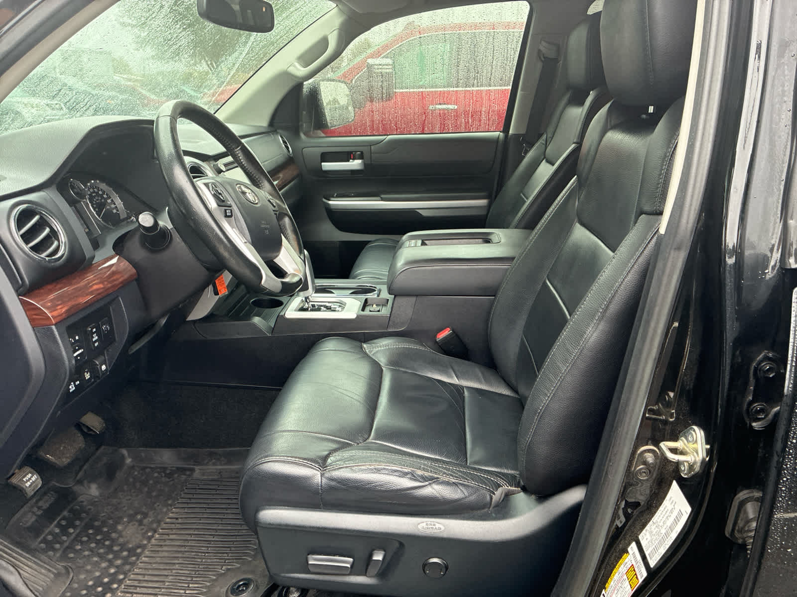 2017 Toyota Tundra Limited photo 3