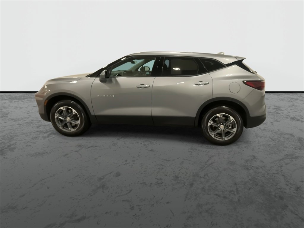 2025 Chevrolet Blazer 2LT photo 5