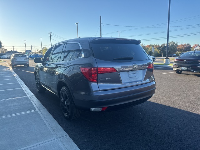 2017 Honda Pilot EX-L photo 4