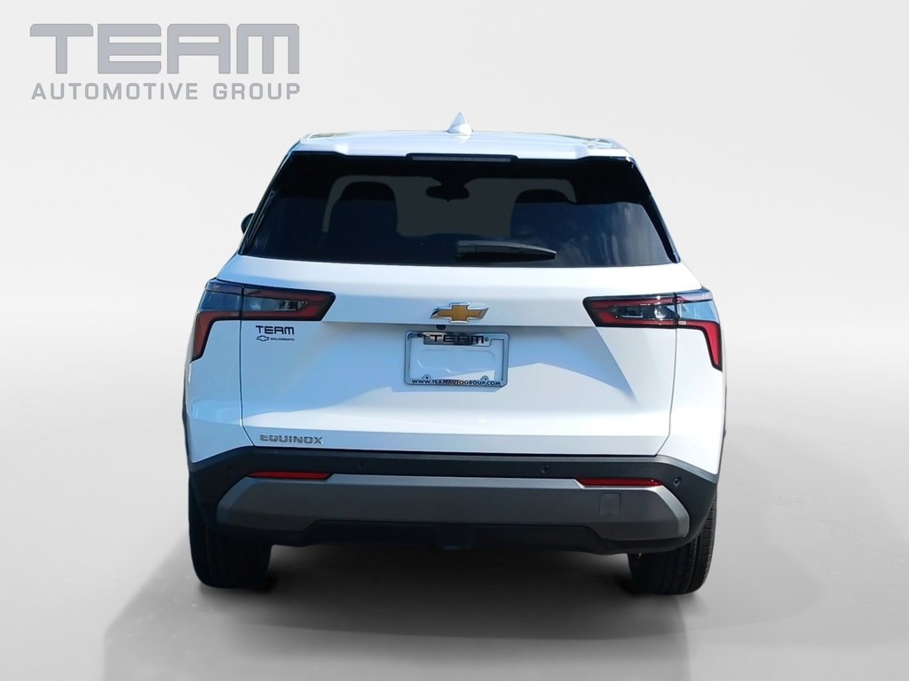 2026 Chevrolet Equinox LT photo 4