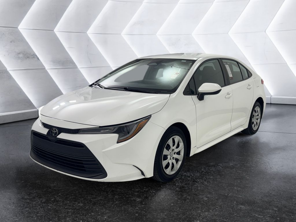 2023 Toyota Corolla LE photo 3