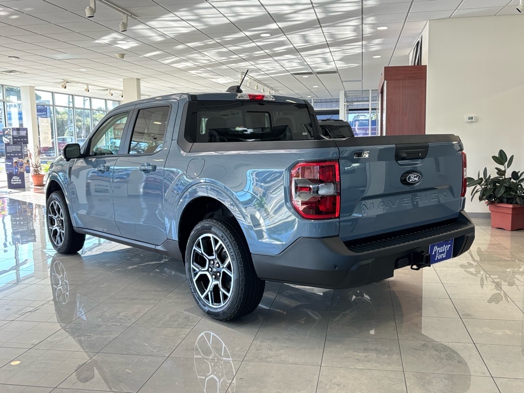 2025 Ford Maverick Lariat photo 2